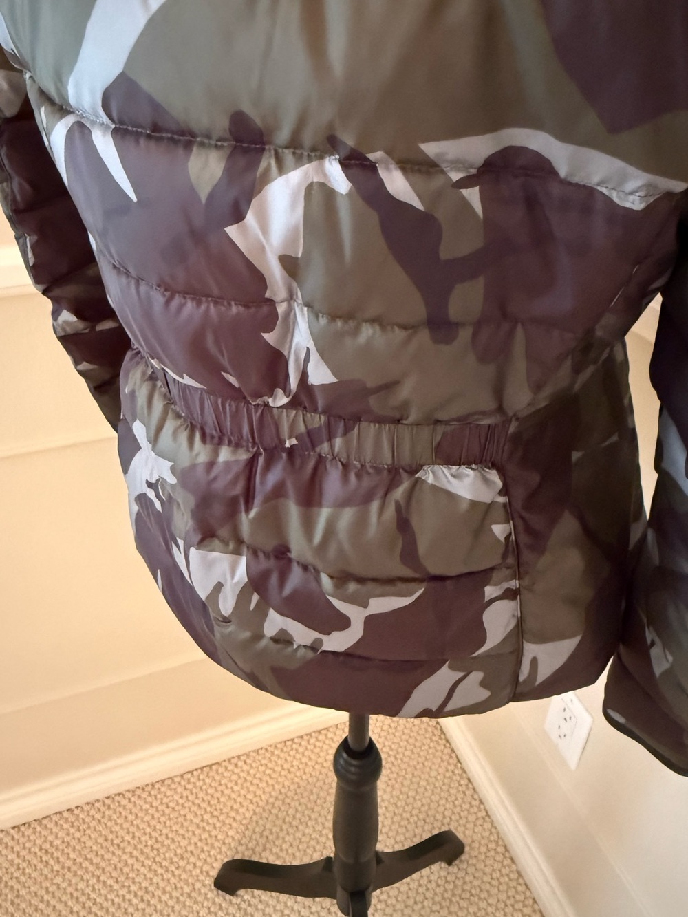 Burberry Brit camo print down jacket - Picture 8 of 14